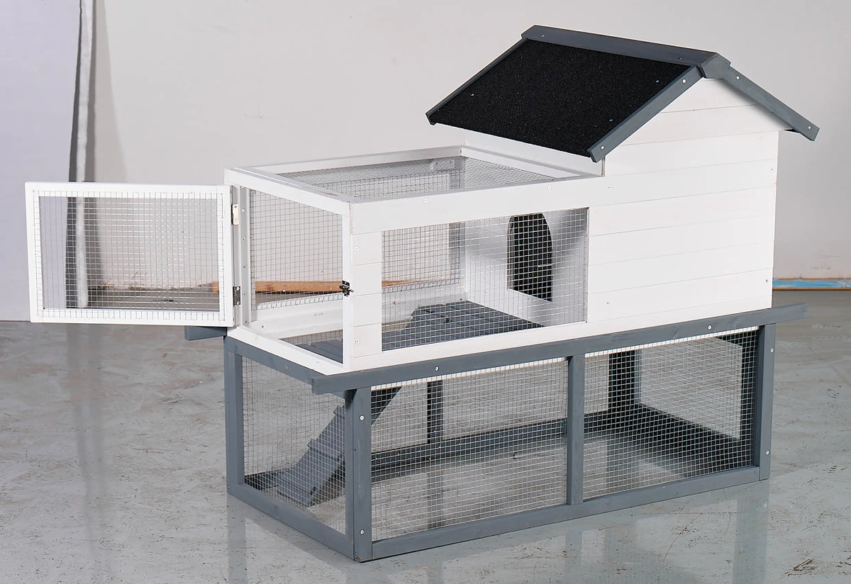 Elevated Chicken Coop With Outdoor Run And Easy Clean Tray